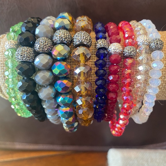 10 assorted stretch bead bracelets, brand new - Picture 1 of 1